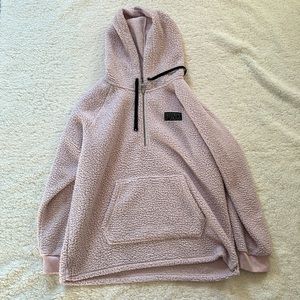 VS PINK Sherpa